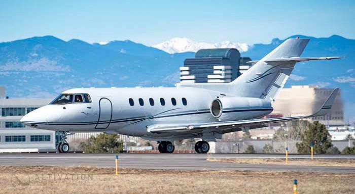 Hawker 800 en renta